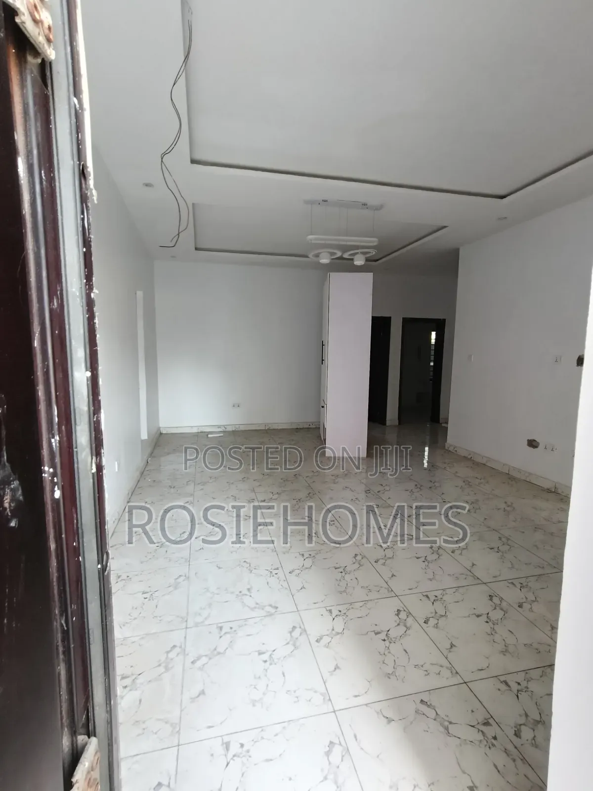 2bdrm Block of Flats in Llakuto Mobile Road, Ado / Ajah for rent in Ado / Ajah