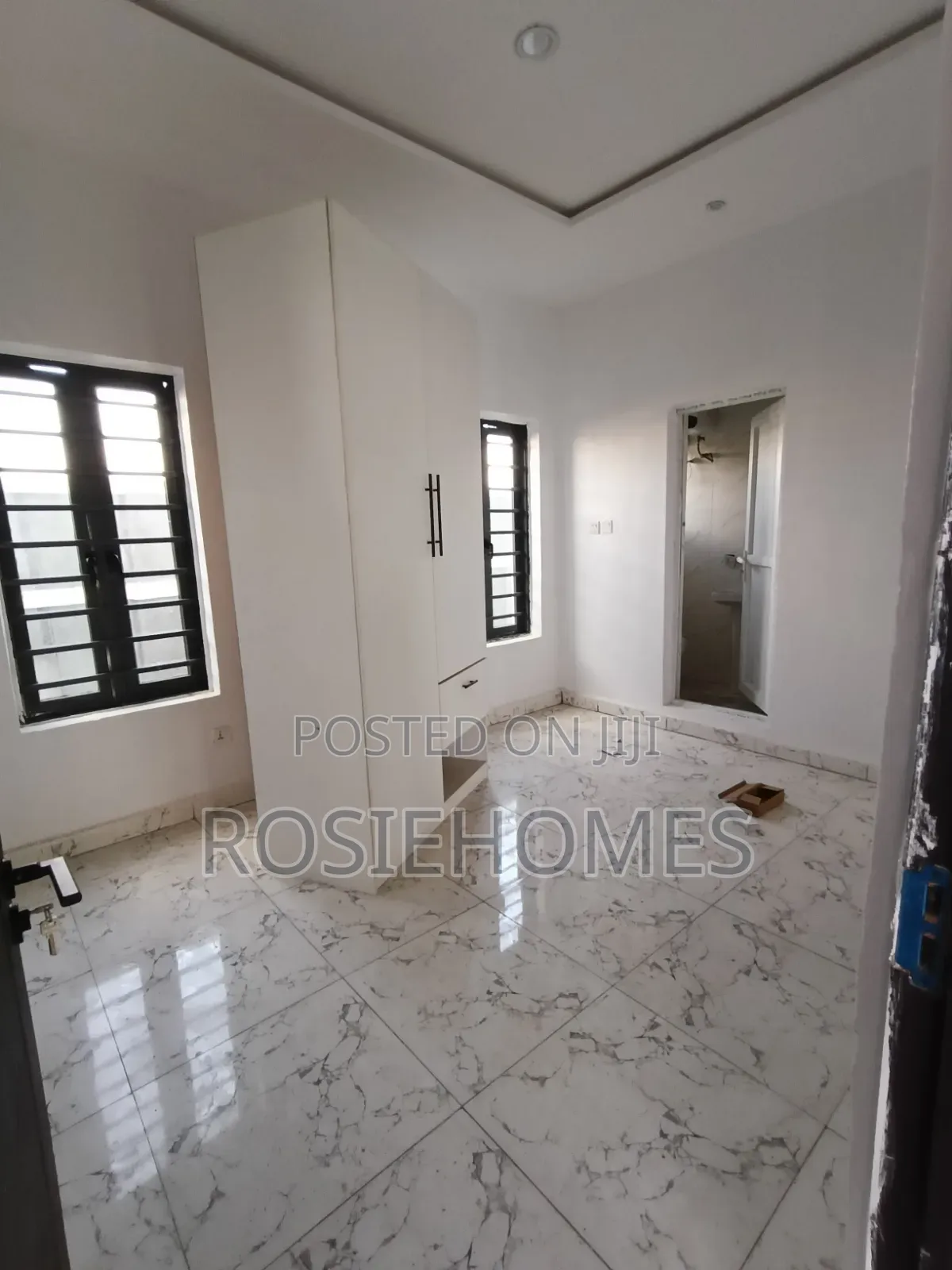 2bdrm Block of Flats in Llakuto Mobile Road, Ado / Ajah for rent in Ado / Ajah