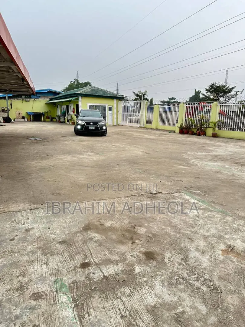 500sqm of Commercial Land at Akilo Ikeja in Awolowo Way