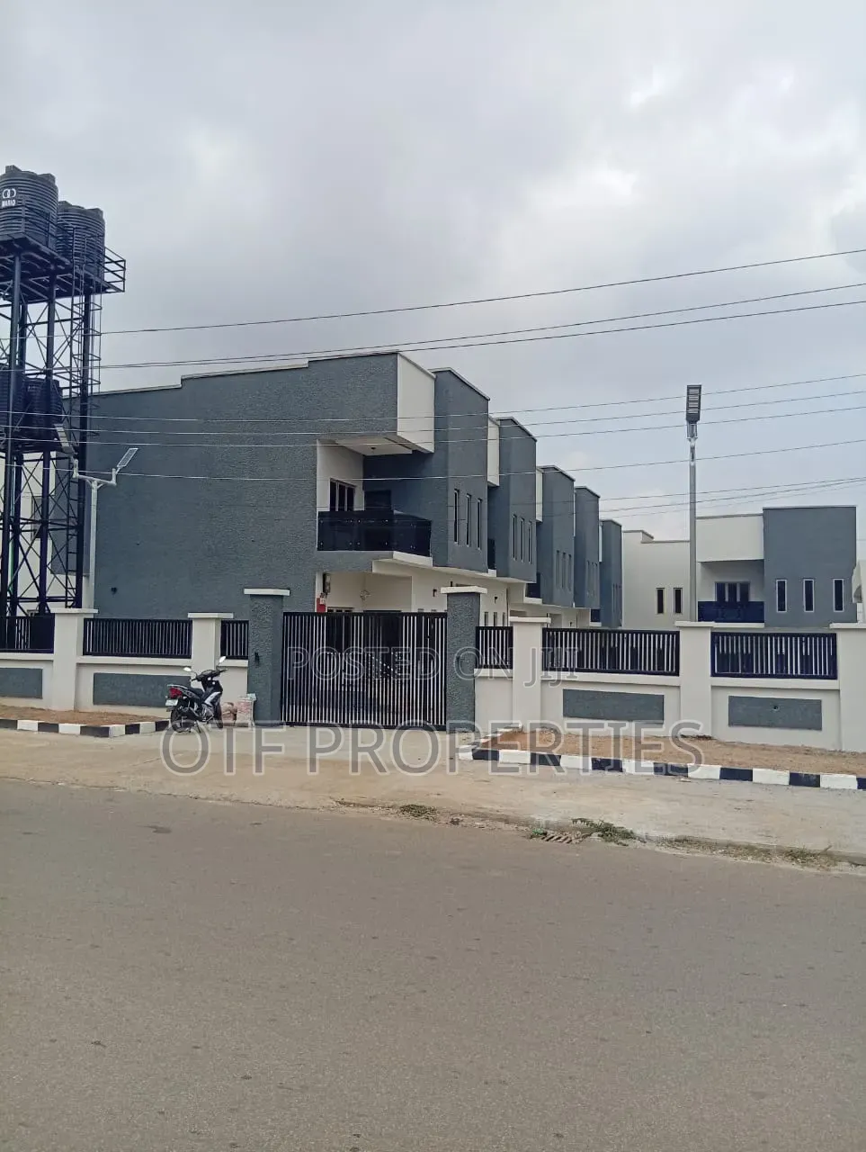 2bdrm Duplex in Fo1,, Kubwa for sale in Kubwa
