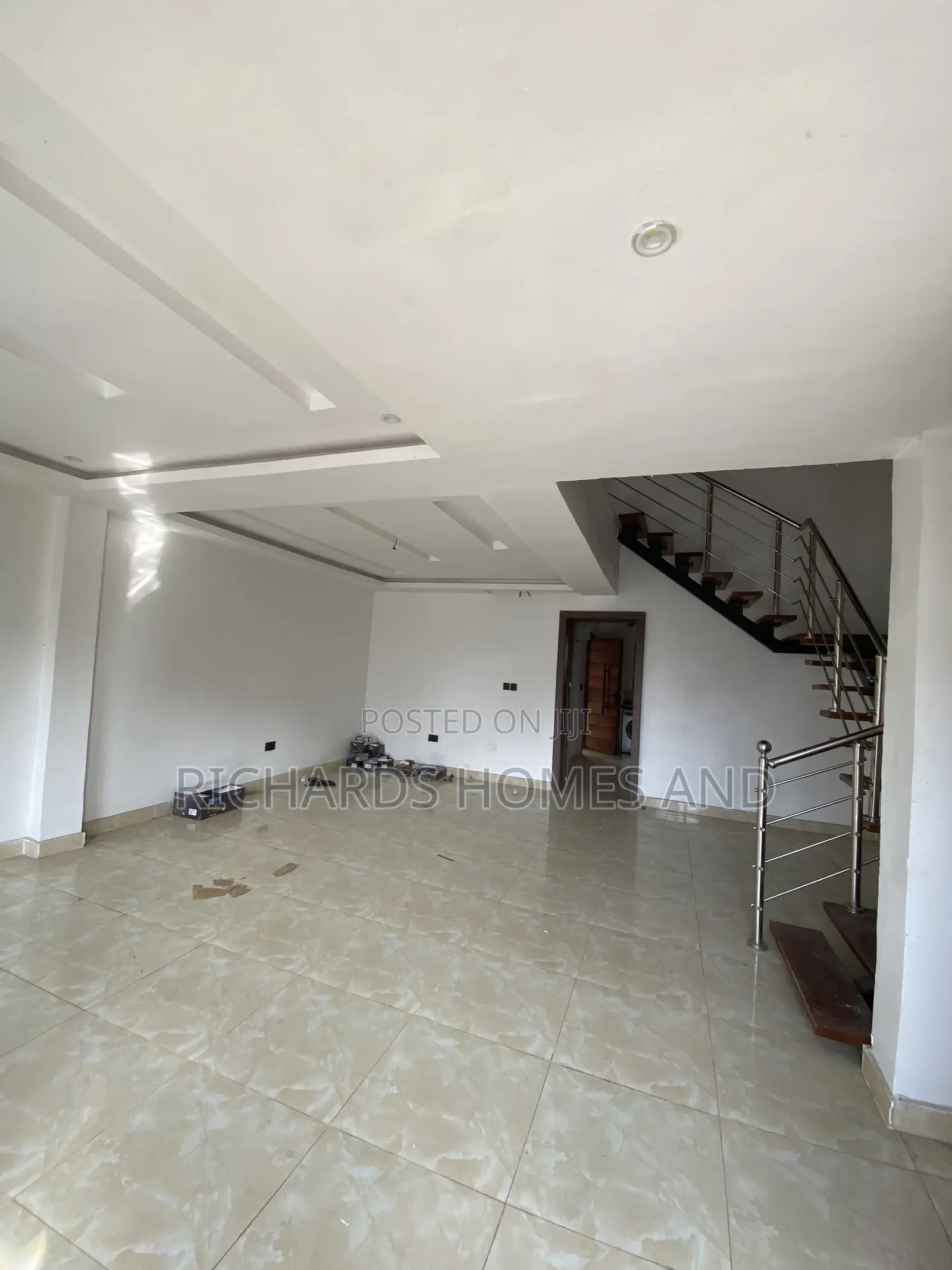 Furnished 4bdrm Duplex in Lekki Phase 1 for rent in Lekki Phase 1