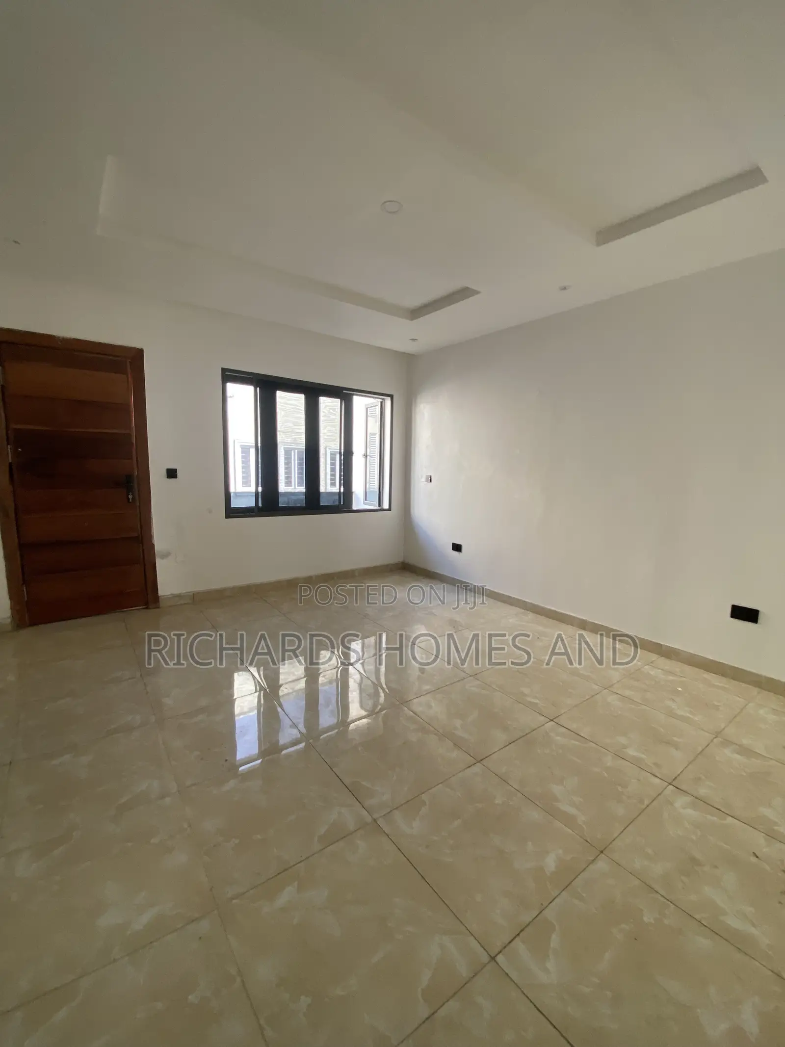 Furnished 4bdrm Duplex in Lekki Phase 1 for rent in Lekki Phase 1