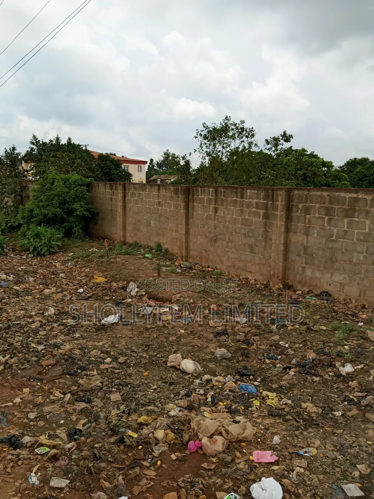 Two Aces With Building for Sale in Luzada in Agbara-Igbesan