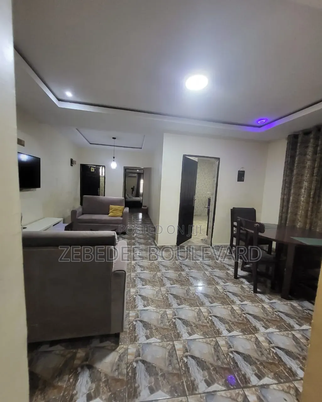 2bdrm Block of Flats in Durumi for rent in Durumi