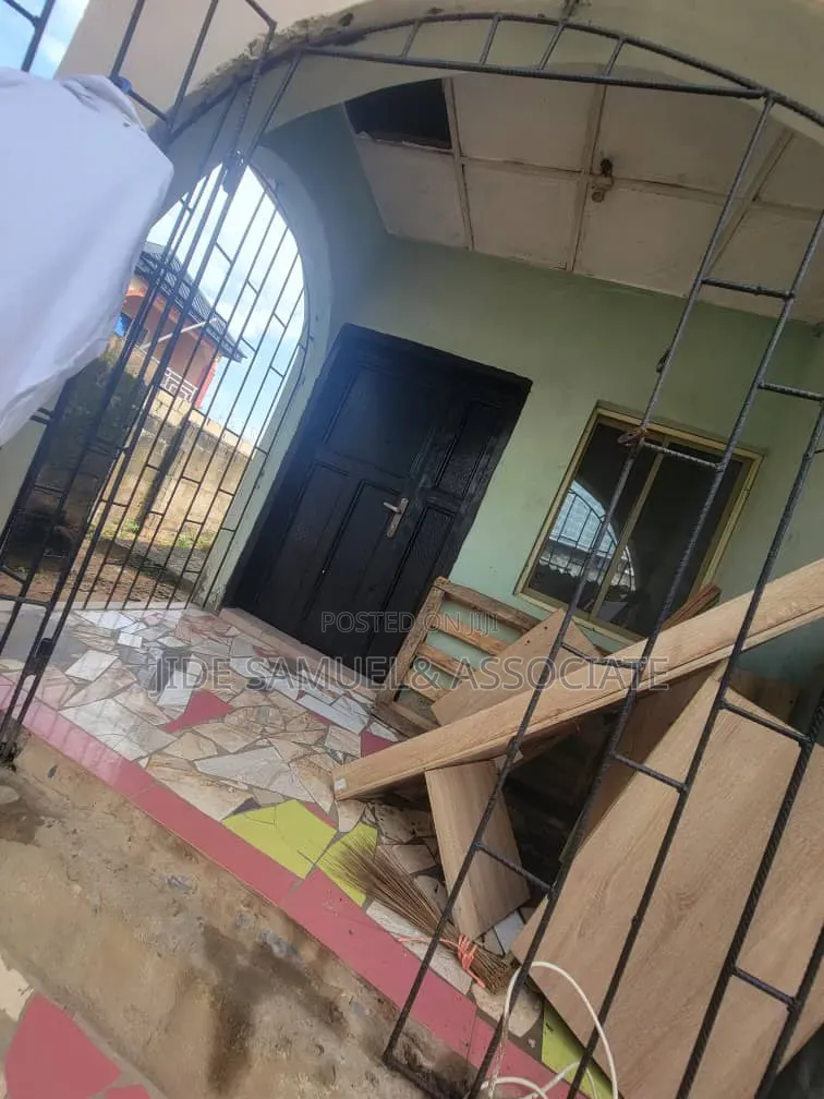 Furnished Mini Flat in Ayobo for rent in Ayobo