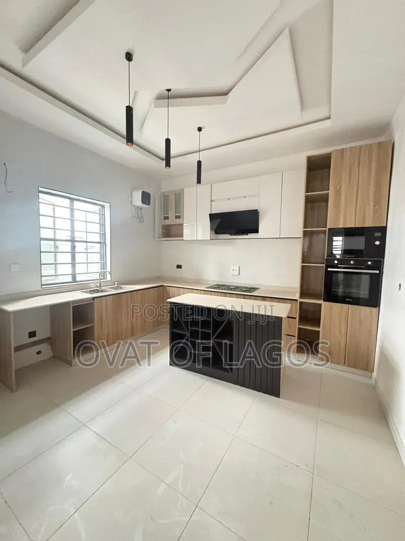 5bdrm Duplex in Harris Drive, VGC / Ajah for rent in VGC / Ajah