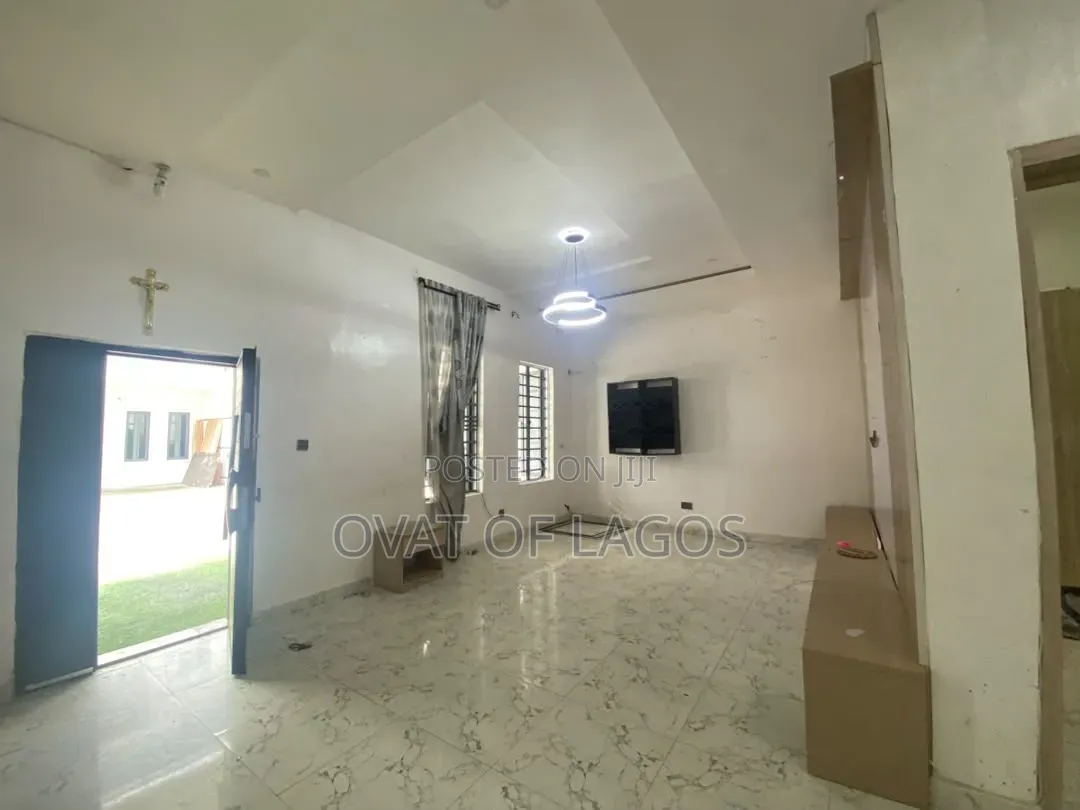 4bdrm Duplex in Orchid, Lekki Expressway for rent in Lekki Expressway