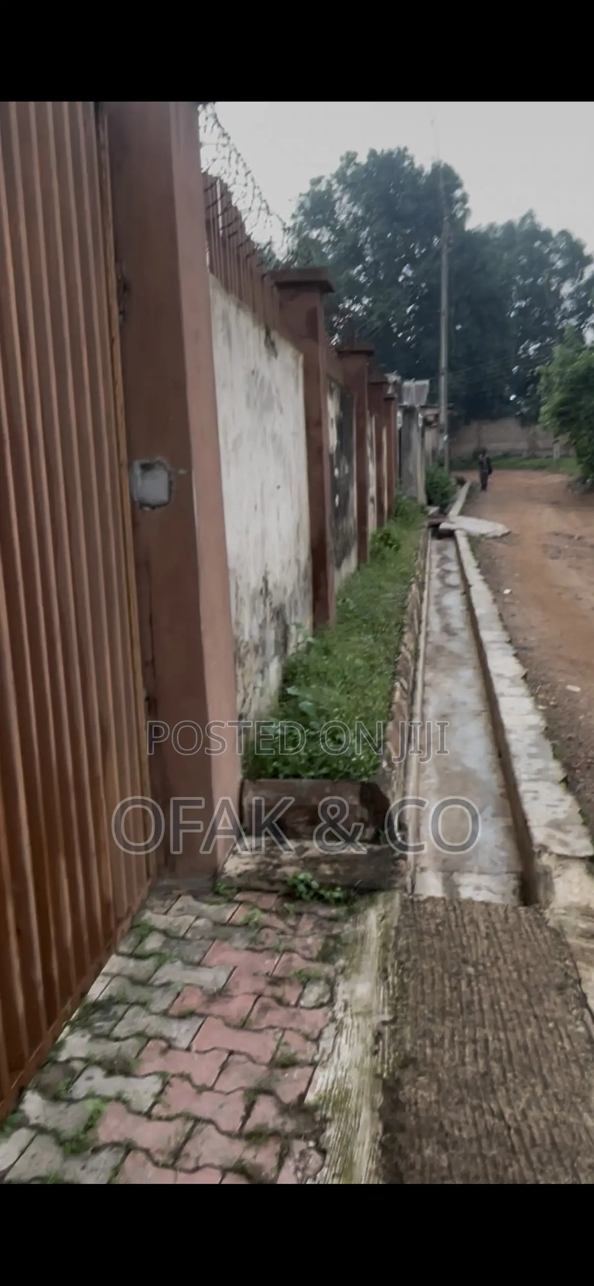 5bdrm Duplex in Akinyele for sale in Akinyele