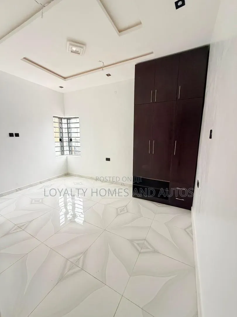 2bdrm House in Oregun for sale in Oregun
