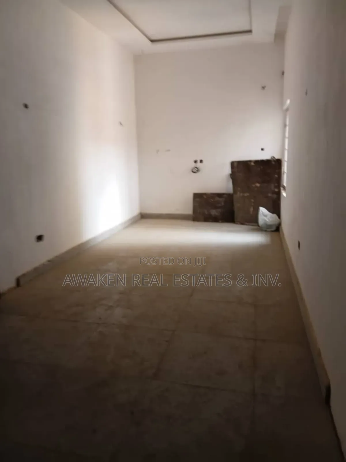 4bdrm Townhouse/Terrace in Mpape for sale in Mpape
