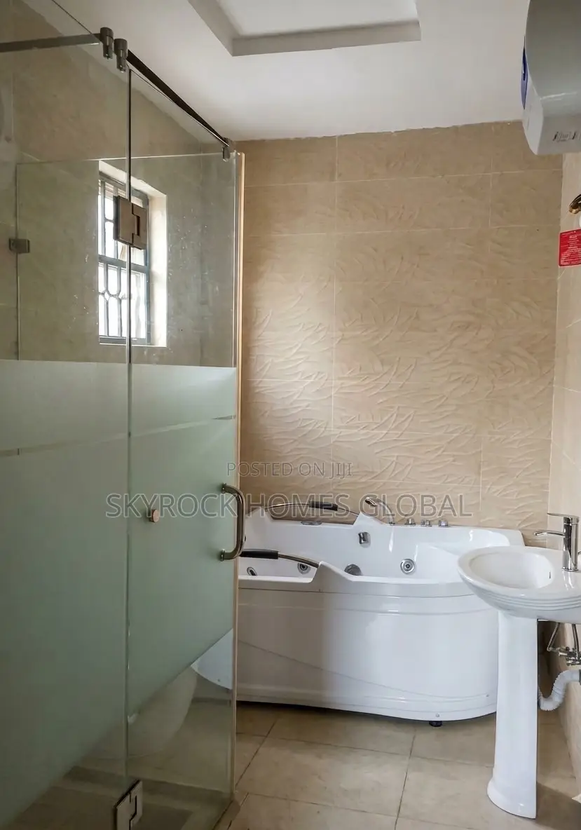 2bdrm Apartment in Ikate for rent in Ikate