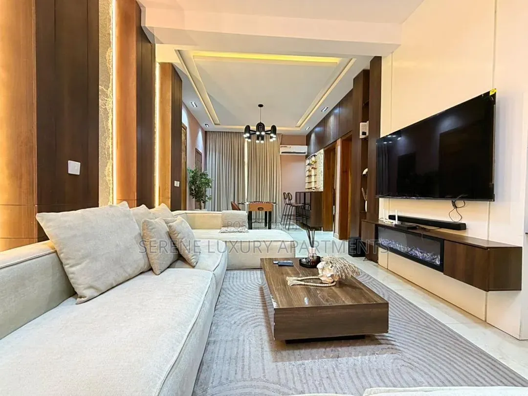 Luxury 2bedroom Apartment With Swimming Pool Gym and Balcony in Ikate