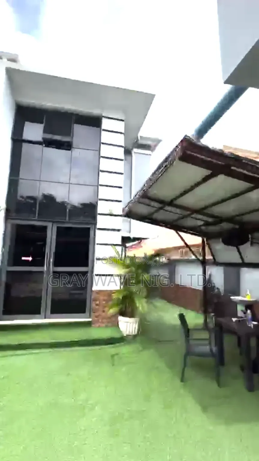 9 Bedrooms Hotel || Distress Sale in Gaduwa