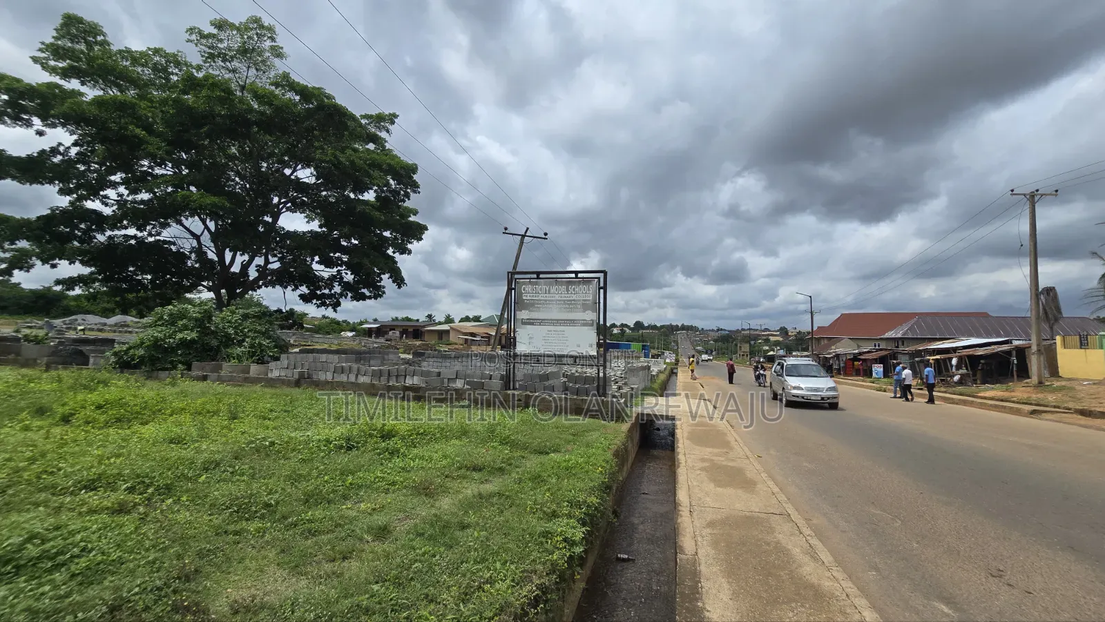 A Full Standard Plot of Land Facing the Main Road at Moniya Ibadan in Moniya