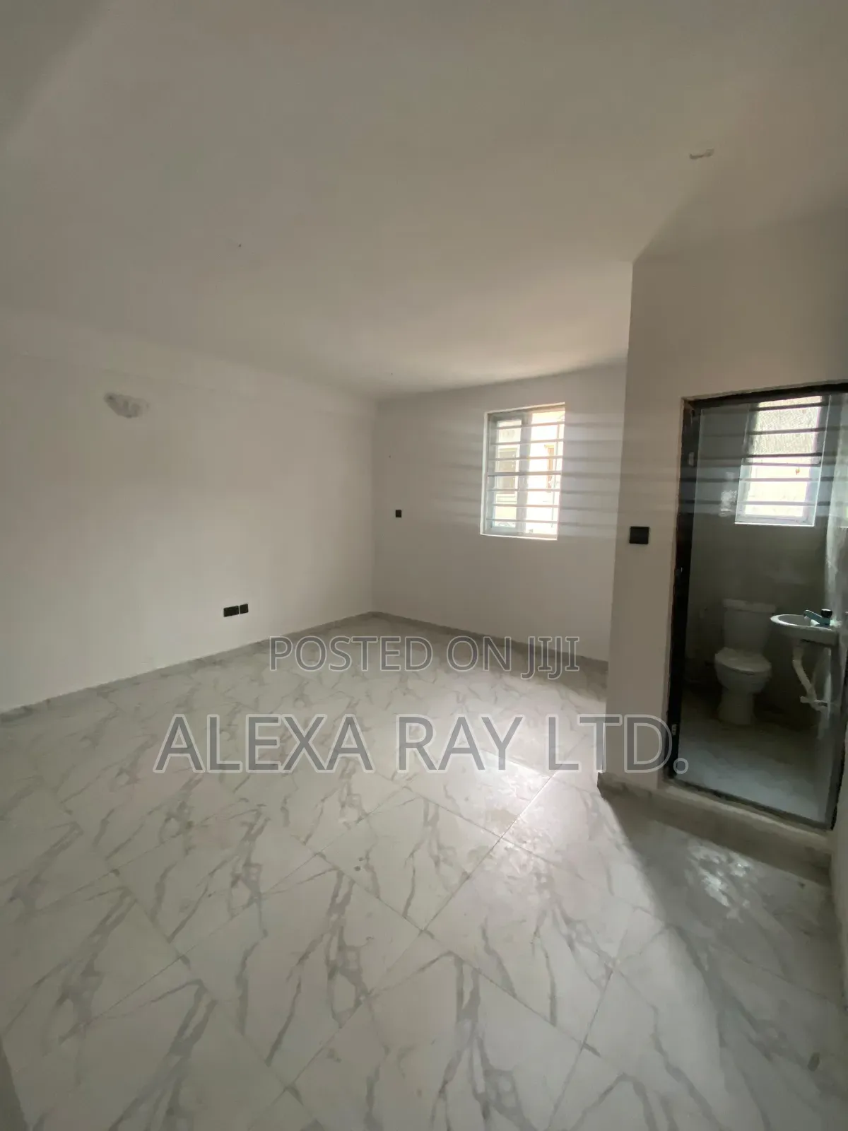 2bdrm Apartment in Chevron for rent in Chevron