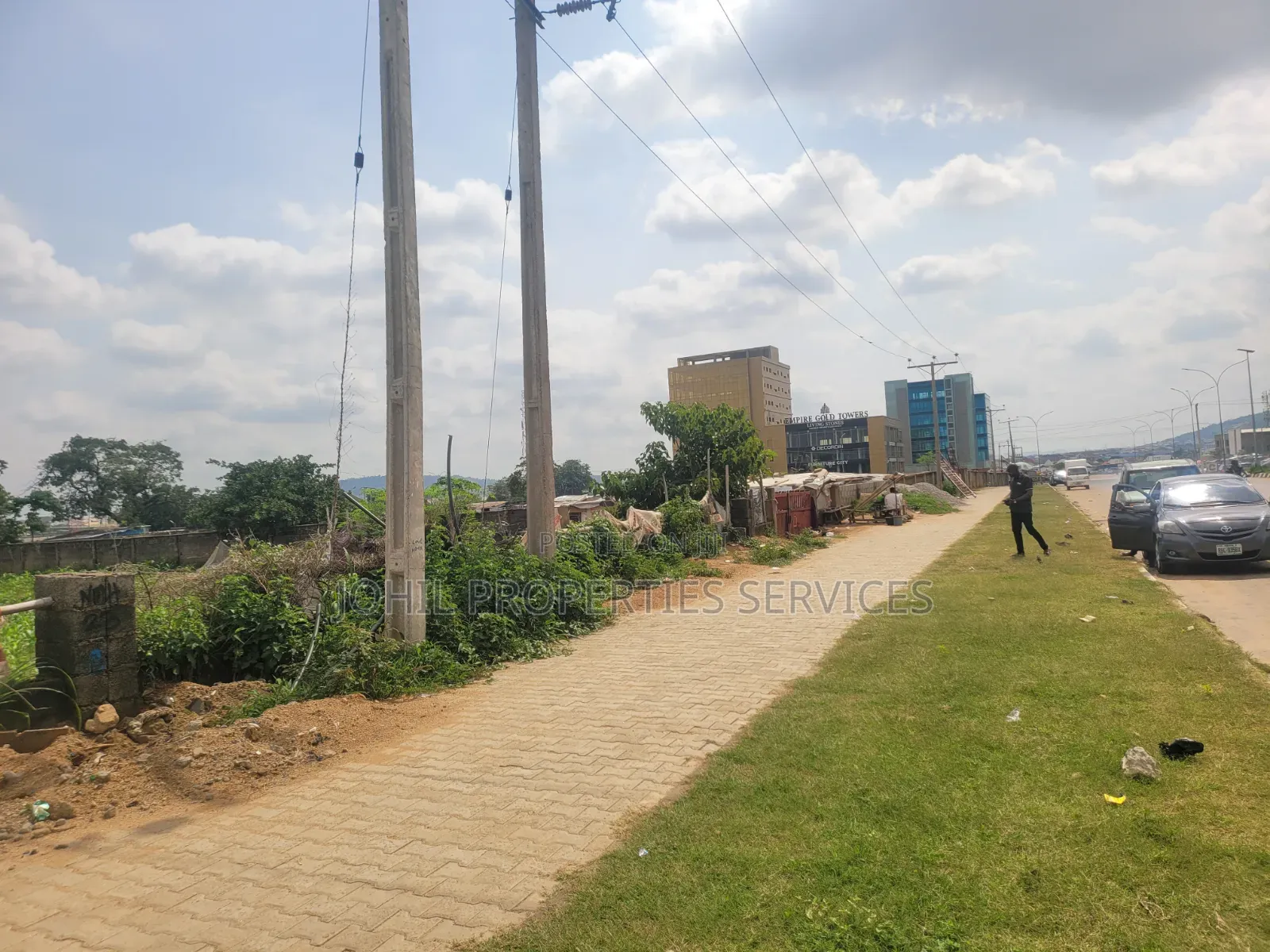 4211sqm Mixed Use Land for Sale at Katampe Main With C of O for 3 B in Katampe (Main)