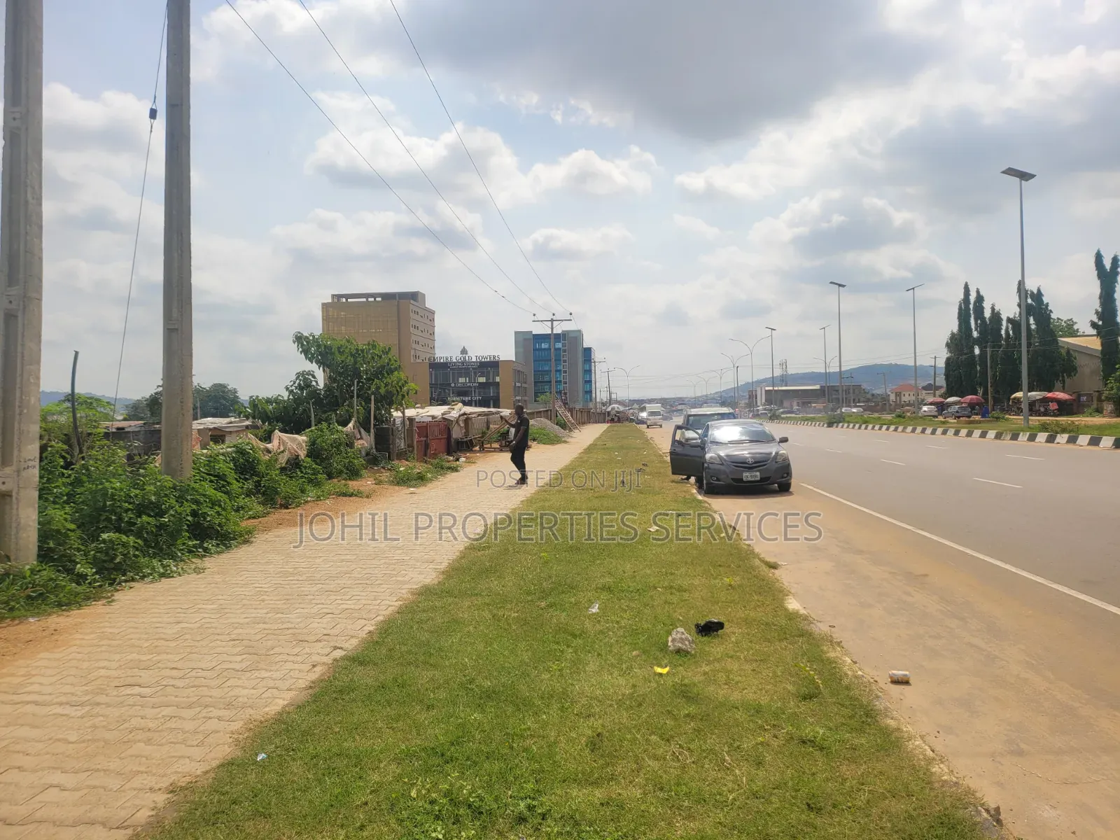 4211sqm Mixed Use Land for Sale at Katampe Main With C of O for 3 B in Katampe (Main)