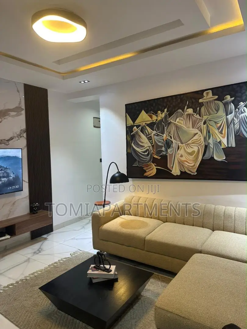 Exclusive 1 Bedroom Shortlet In Ikoyi in Awolowo Road