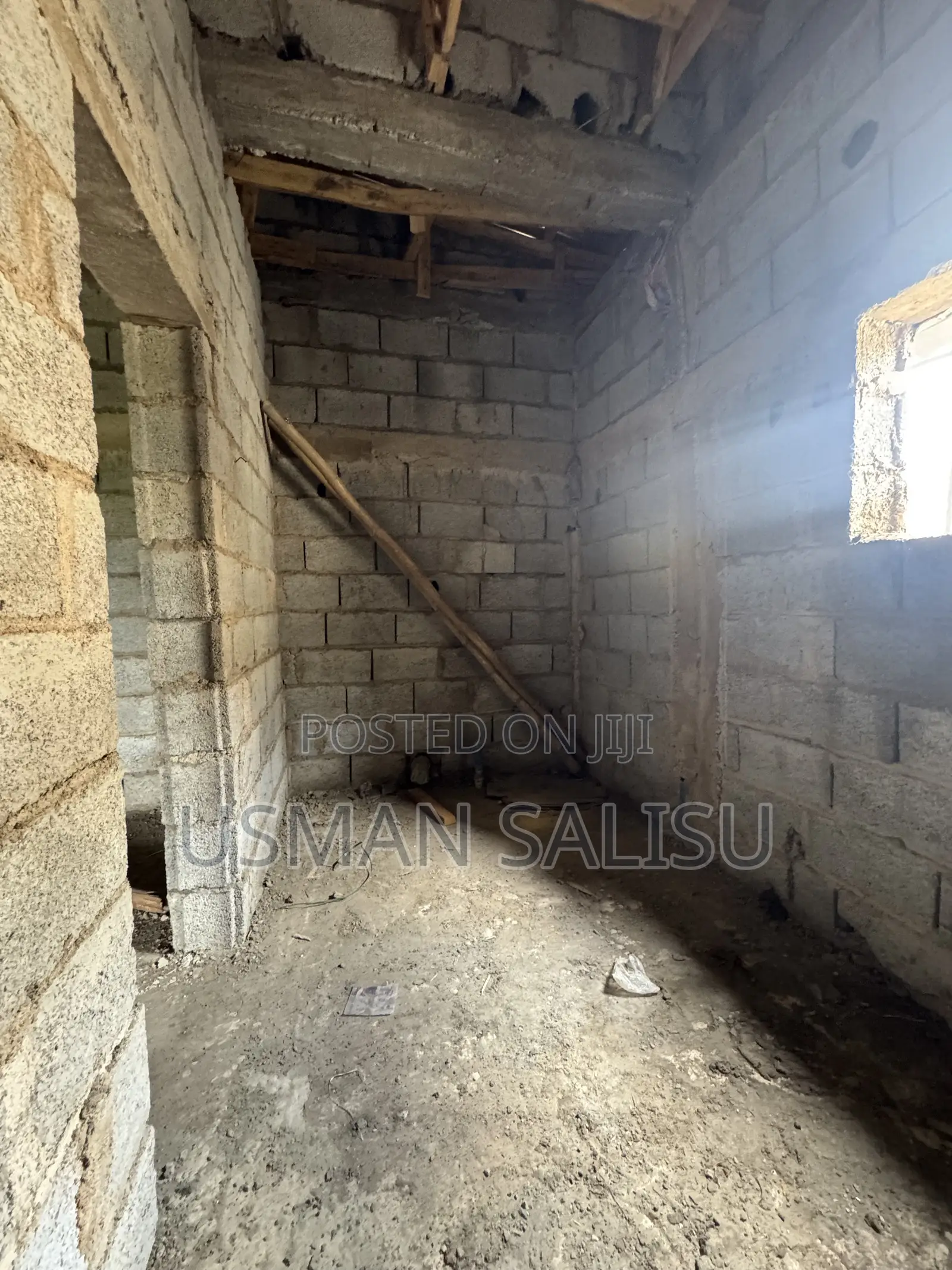 5bdrm Duplex in Life Camp for sale in Life Camp