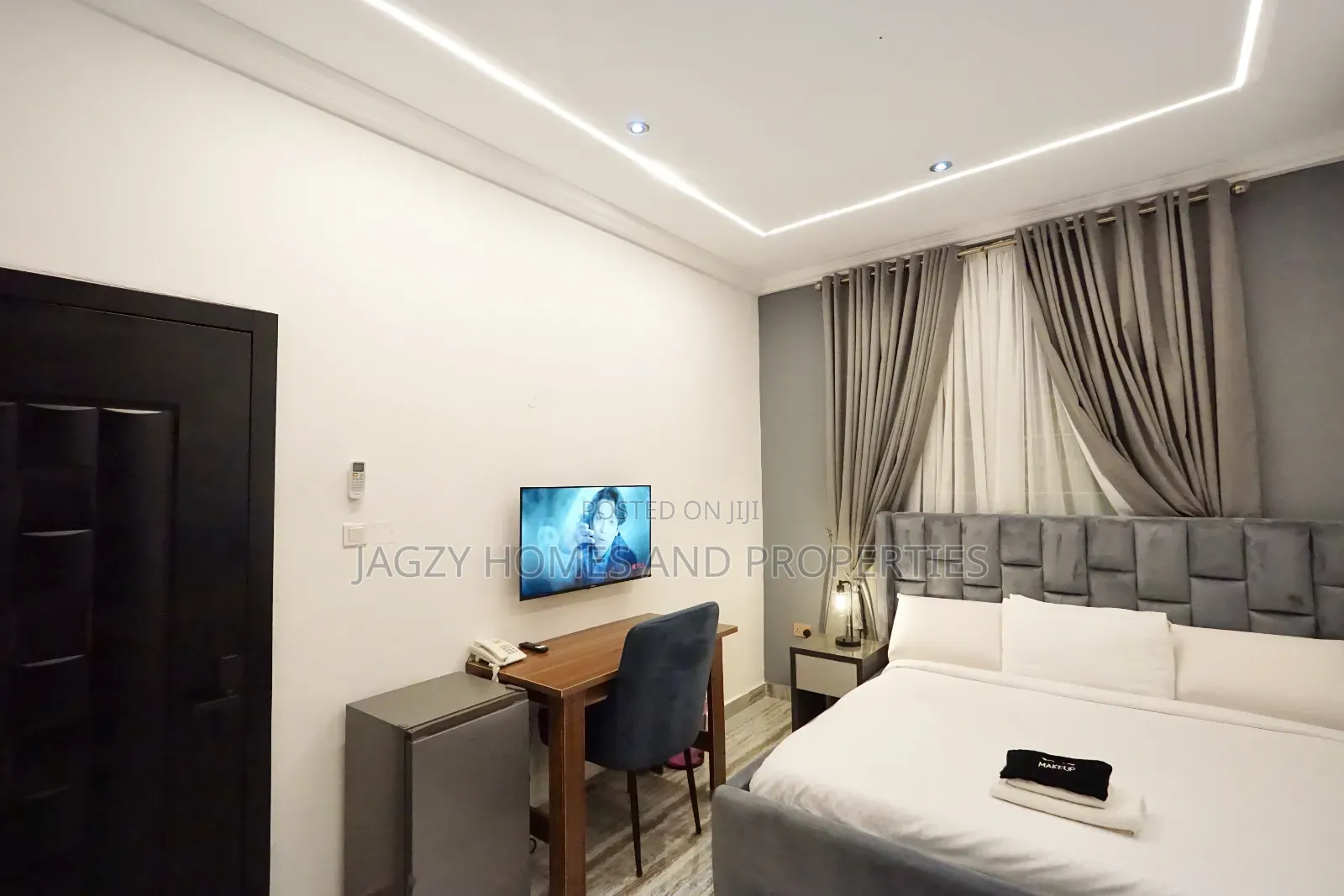 Massive Short Let Apartment in Lekki in Lekki Phase 1