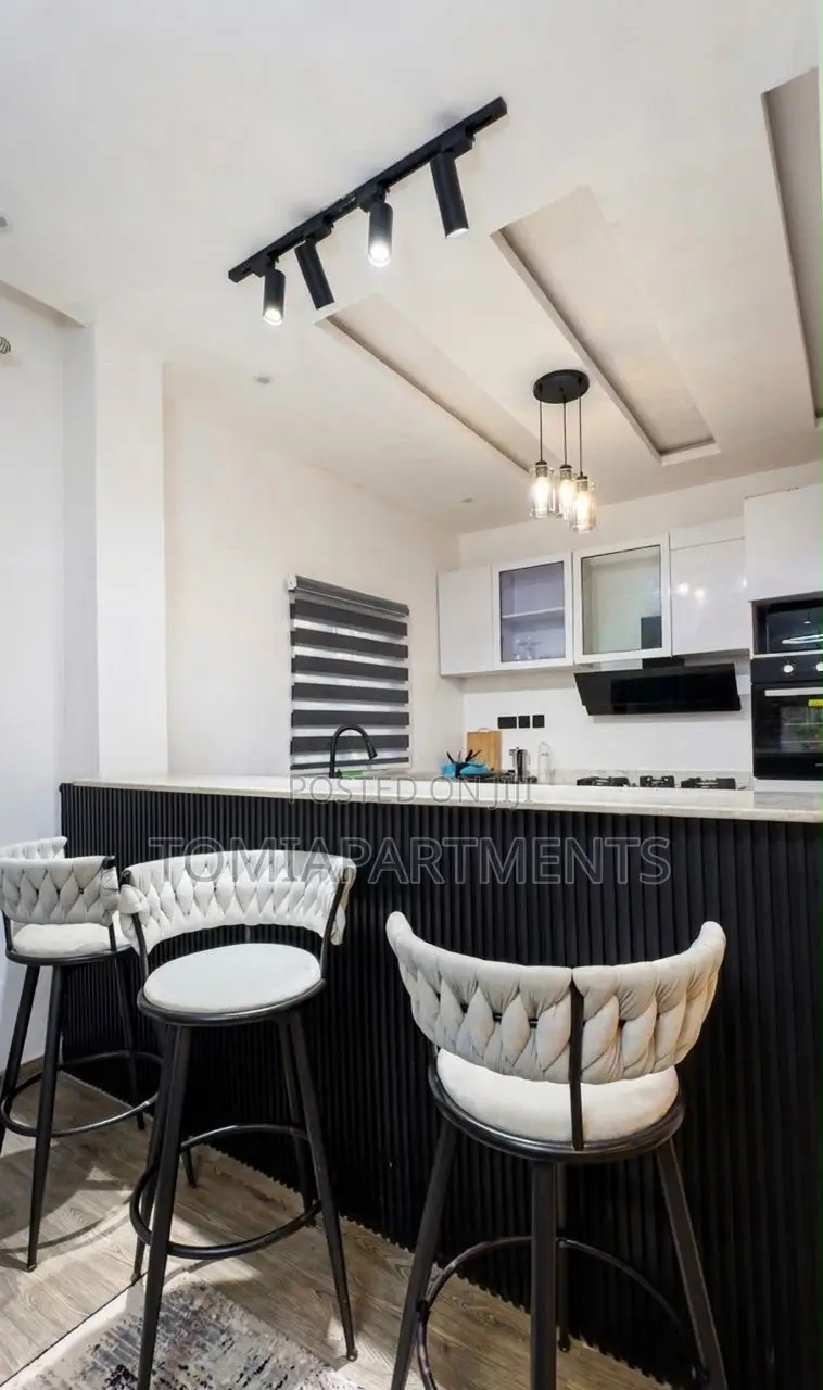 Stunning 1 Bedroom Shortlet With Swimming Pool, Ps5 in Lekki Phase 1 in Lekki Phase 1
