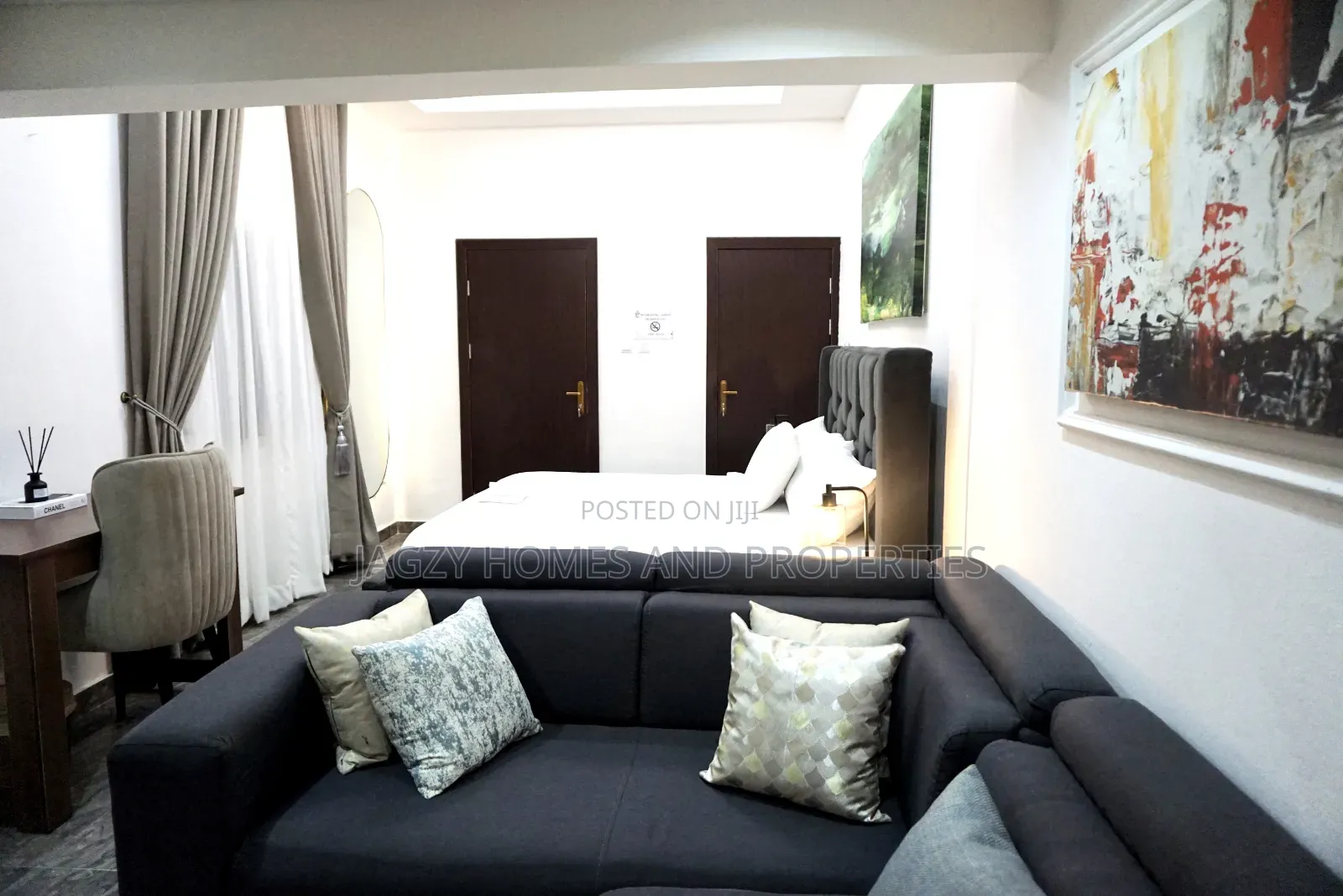 Cool And Comfortable 1 Bedroom Shortlet In Lekki Phase 1 in Lekki Phase 1