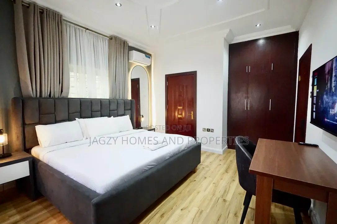Perfect Hartford Shortlet in Lekki in Lekki Phase 1