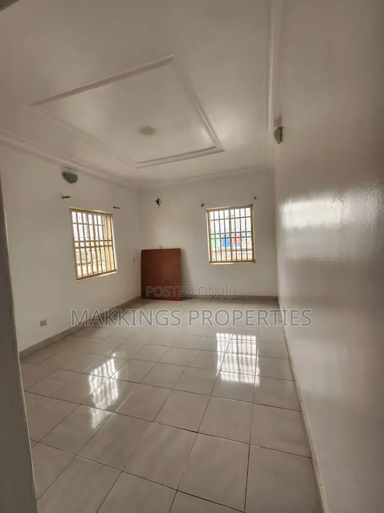 2bdrm Apartment in Lekki Phase 1 for rent in Lekki Phase 1