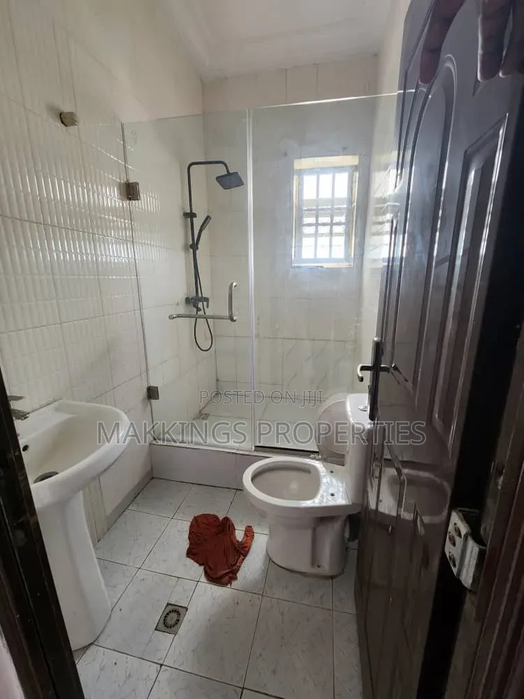 2bdrm Apartment in Lekki Phase 1 for rent in Lekki Phase 1