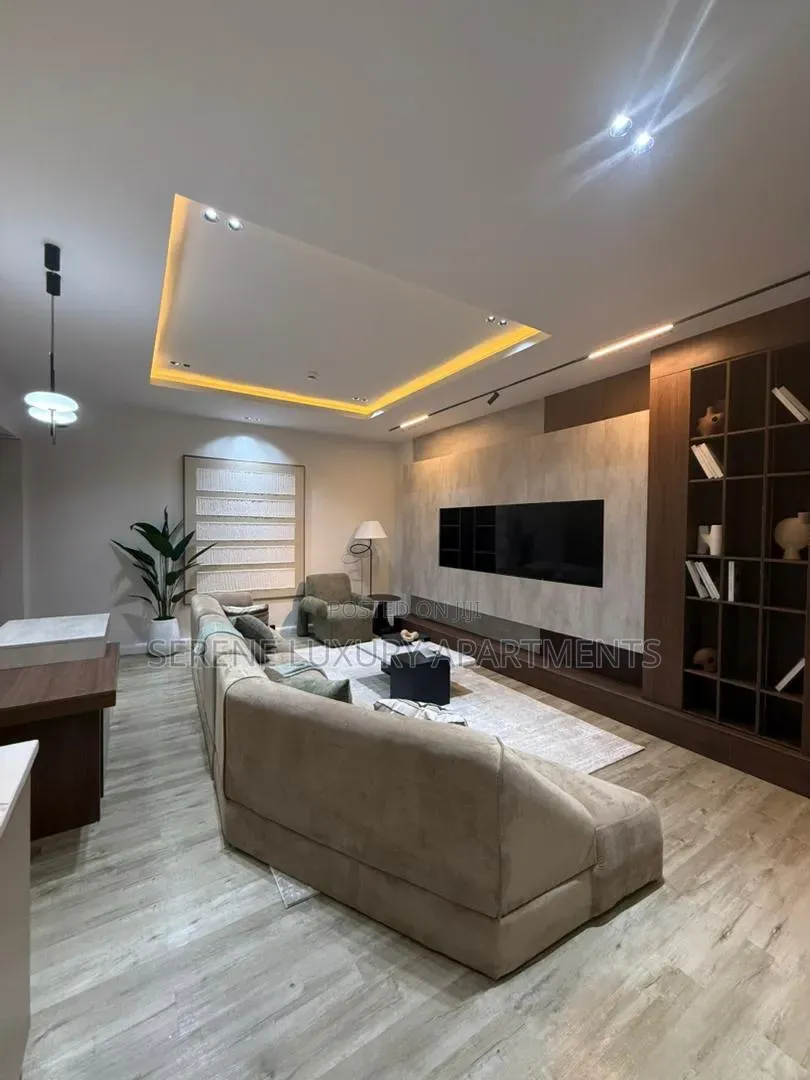 Luxurious One Bedroom Apartment With Balcony Swimming Pool and Gym in Lekki Phase 1