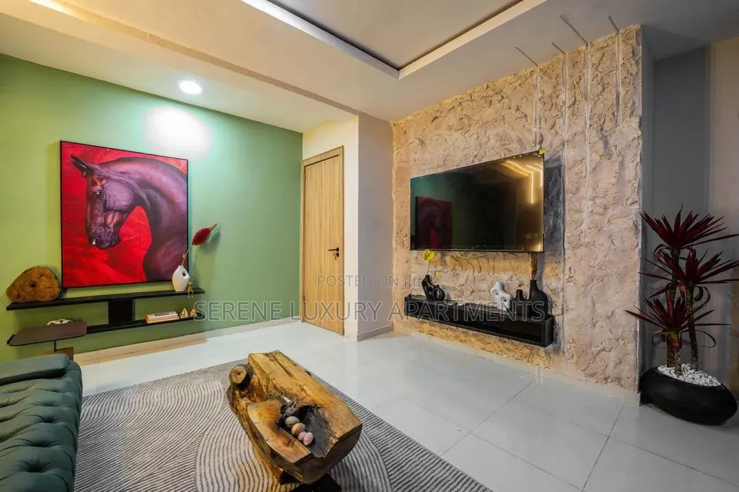 Luxurious One Bedroom Apartment With Swimming Pool in Ikoyi S.W