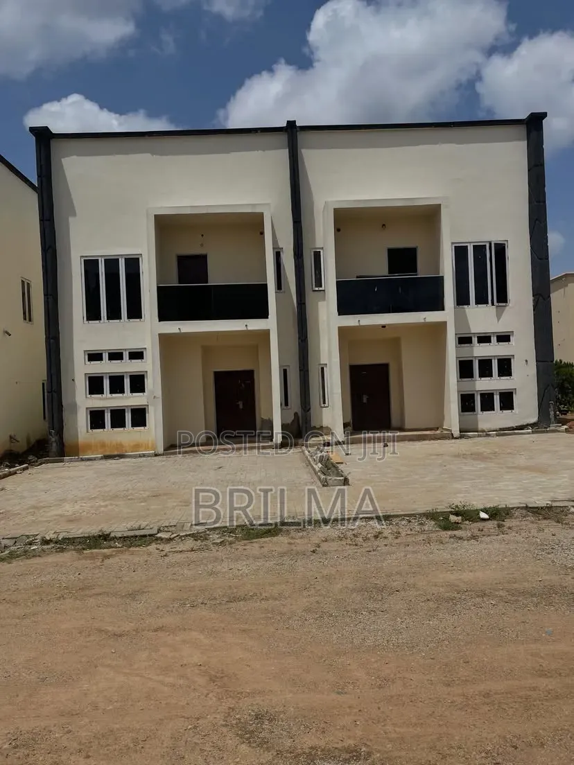 4bdrm Duplex in Karsana for sale in Karsana