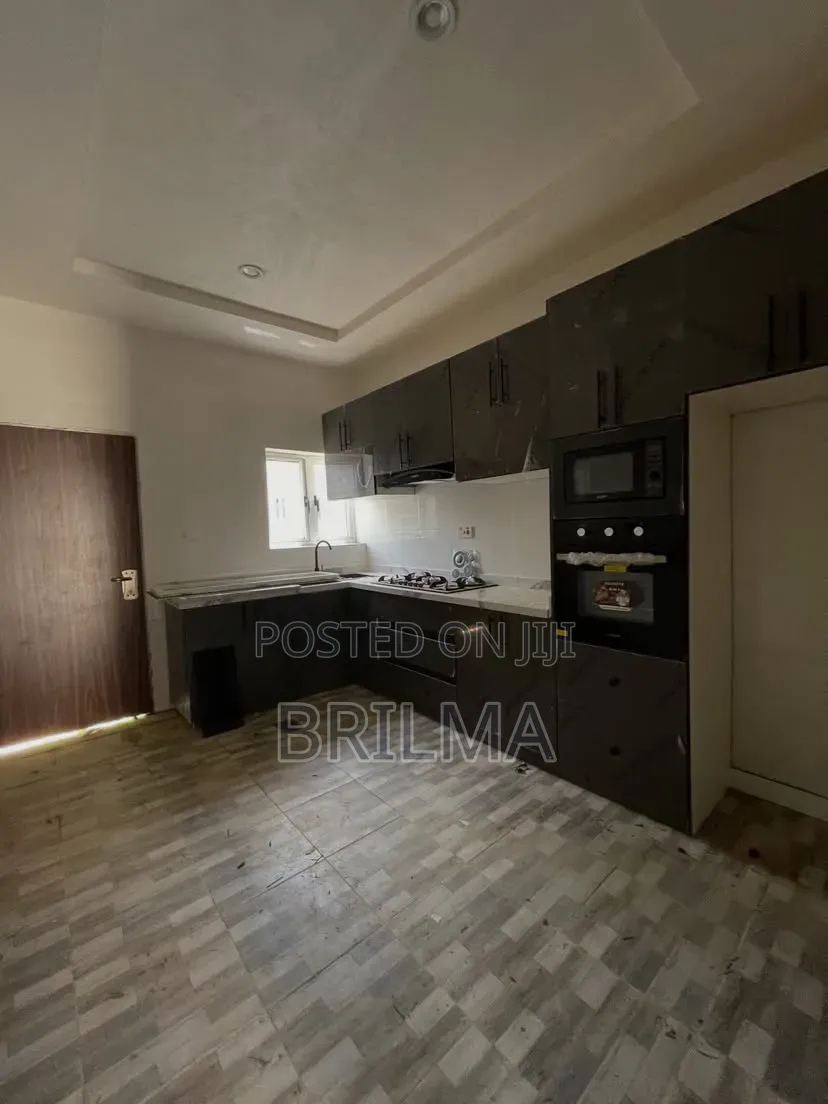 4bdrm Duplex in Karsana for sale in Karsana