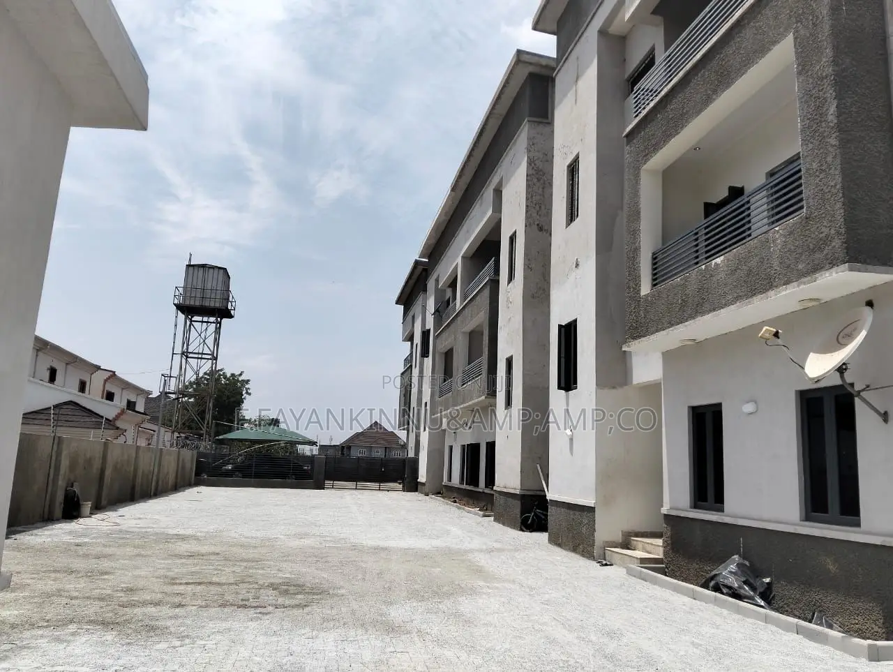 4bdrm Townhouse / Terrace in Mbora for rent in Mbora