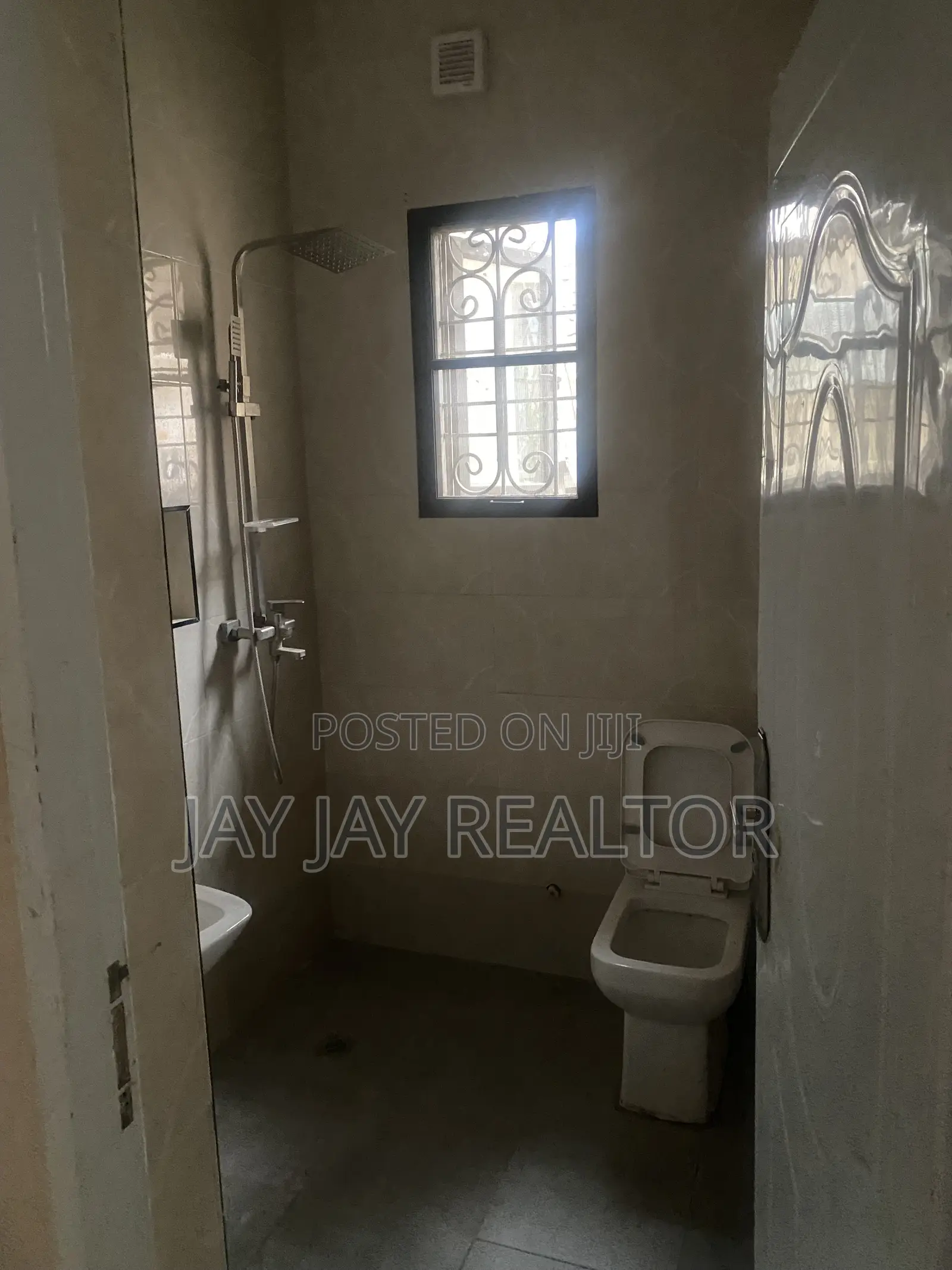 Furnished 1bdrm House in Lugbe District for rent in Sabon Lugbe