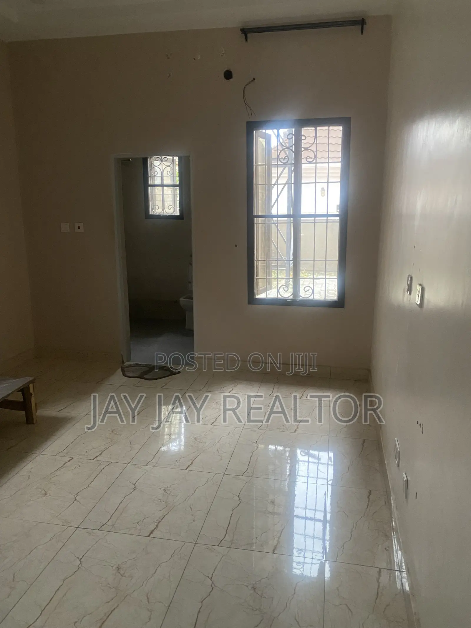 Furnished 1bdrm House in Lugbe District for rent in Sabon Lugbe
