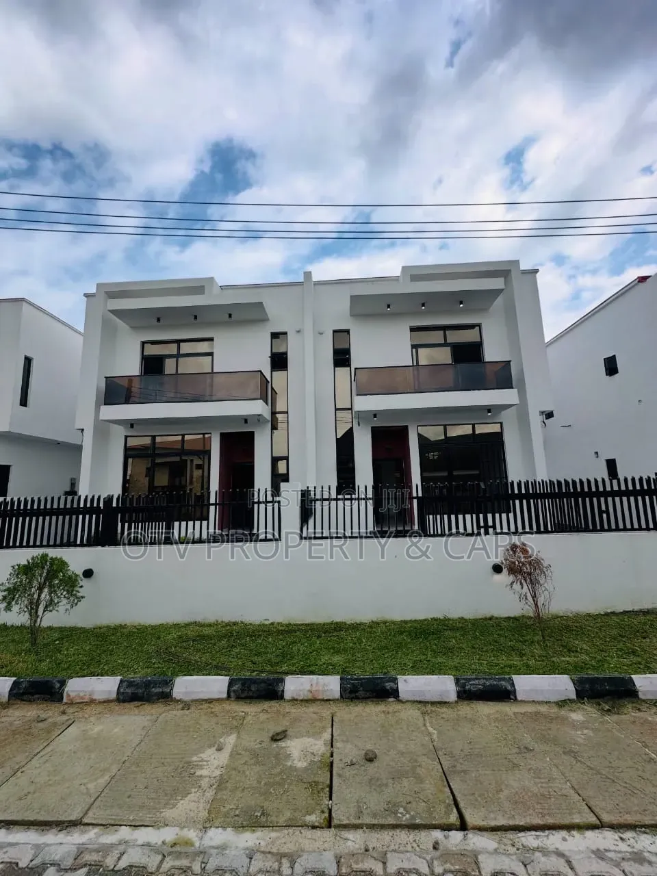 4bdrm Duplex in VGC / Ajah for sale in VGC / Ajah