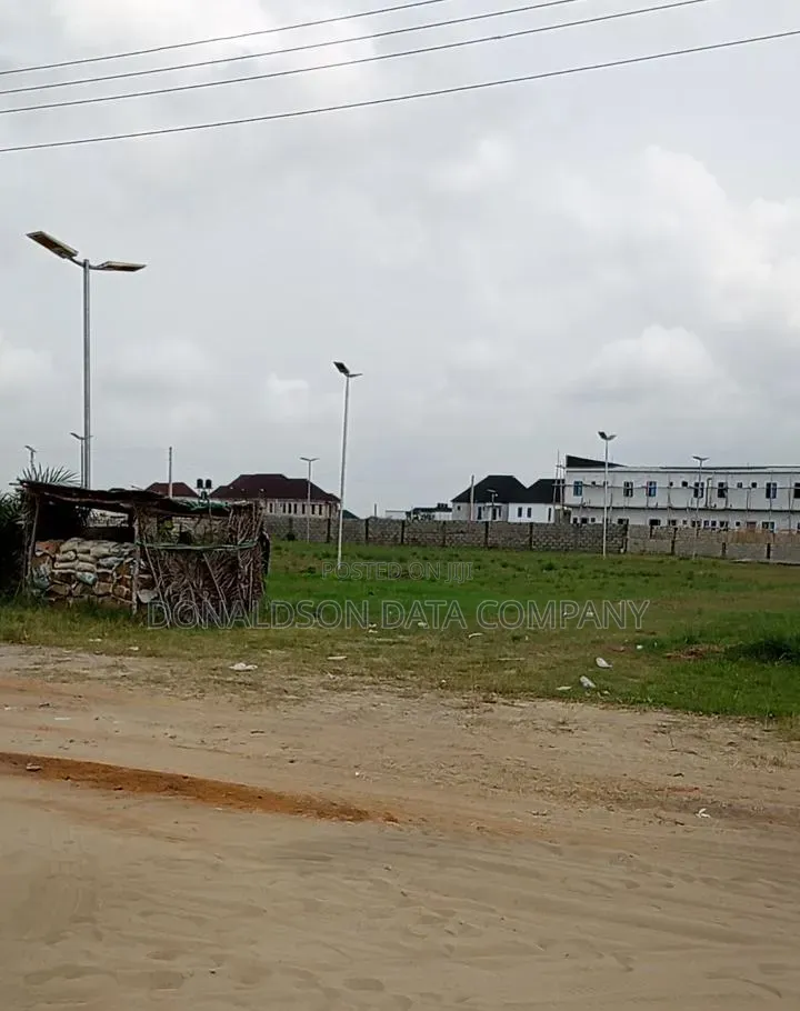 21 Plots of Land With Warehouse in Agidingbi