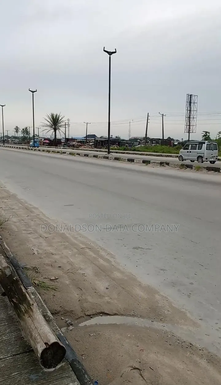 21 Plots of Land With Warehouse in Agidingbi