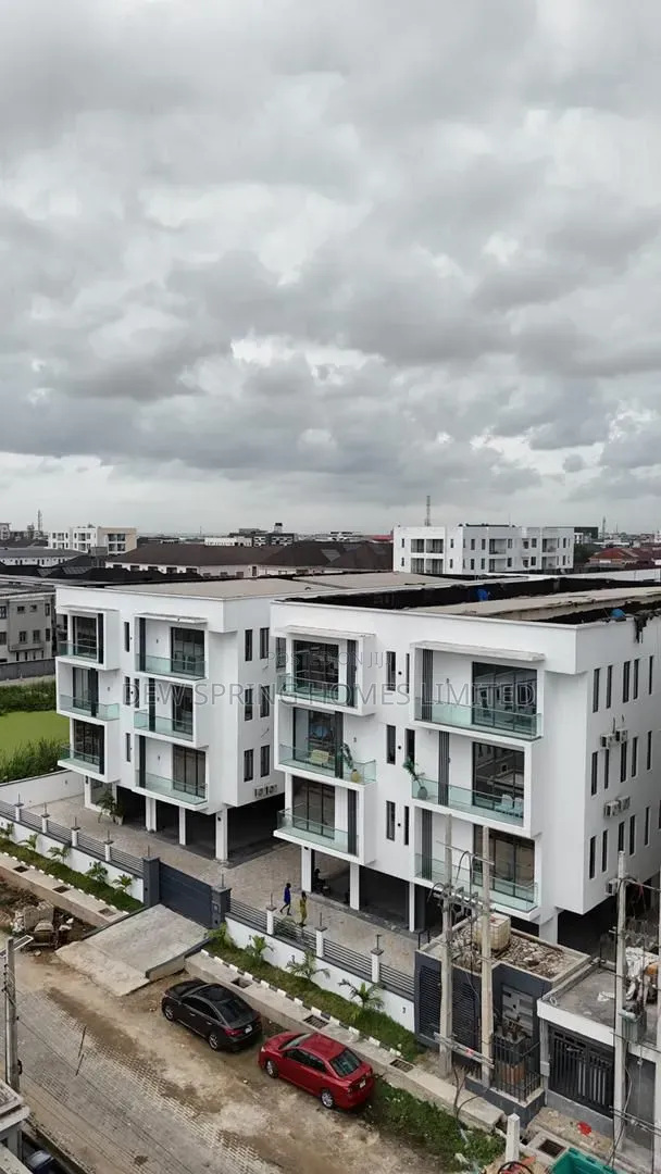 2bdrm Apartment in Lekki Phase 1 for sale in Lekki Phase 1