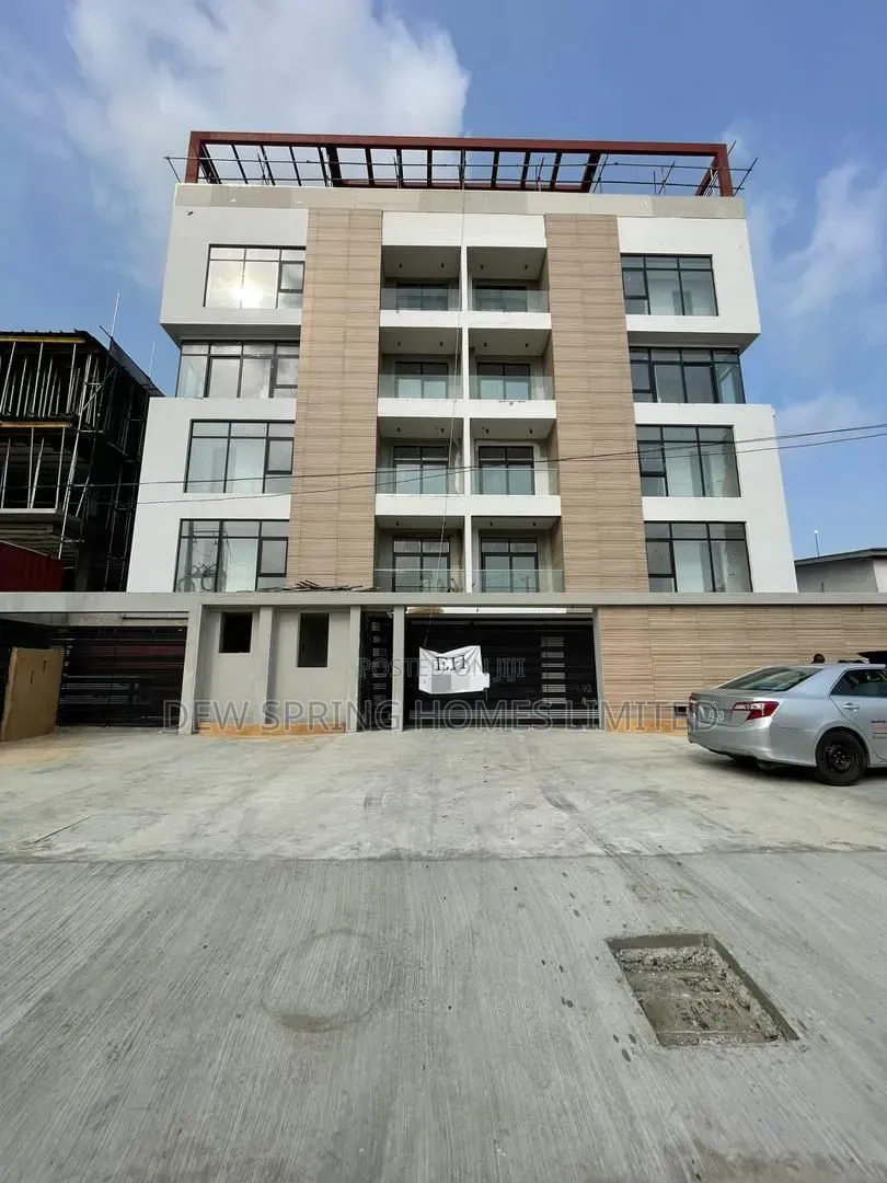 2bdrm Apartment in Lekki Phase 1 for sale in Lekki Phase 1