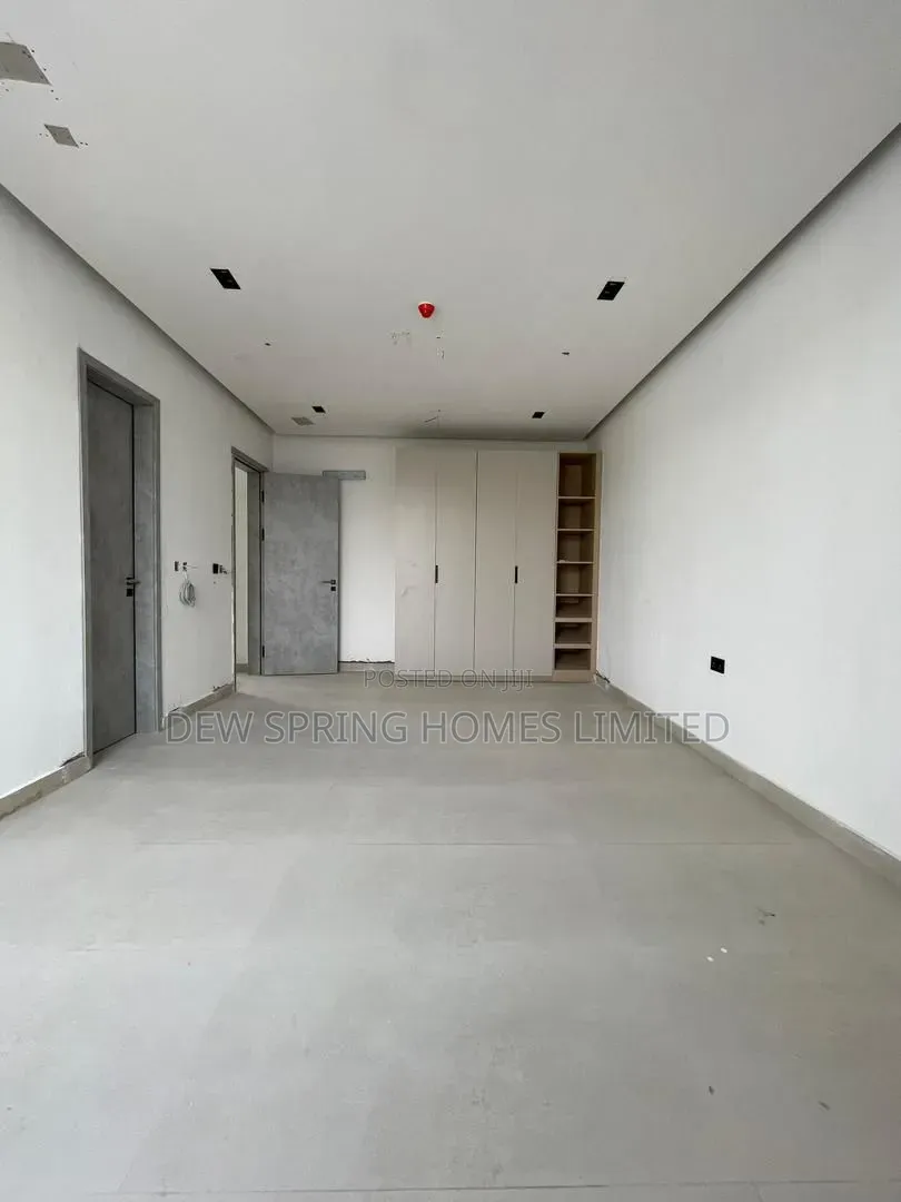 2bdrm Apartment in Lekki Phase 1 for sale in Lekki Phase 1
