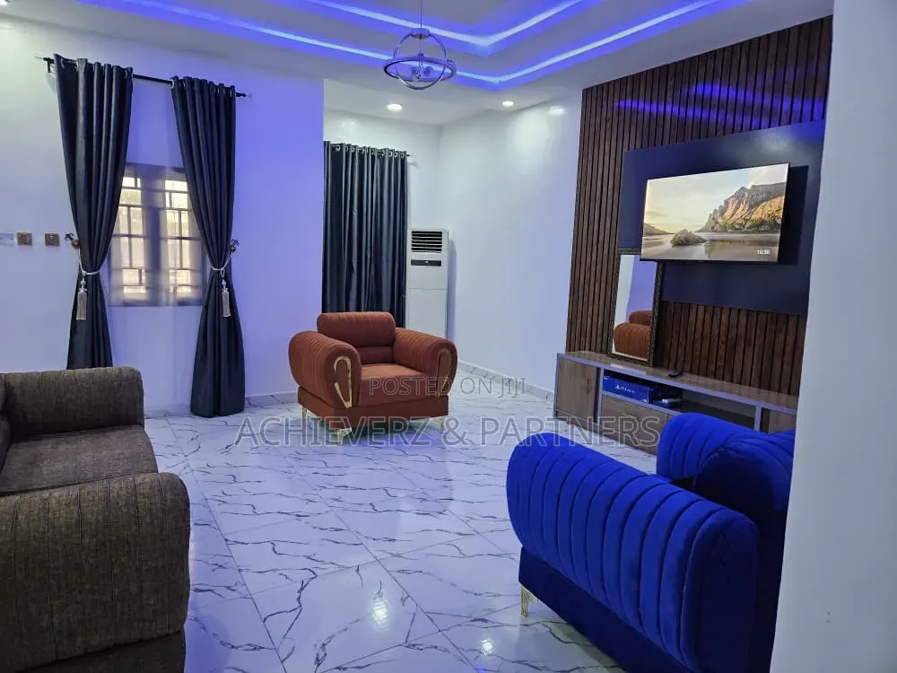 3bdrm Bungalow in Giri for sale in Giri