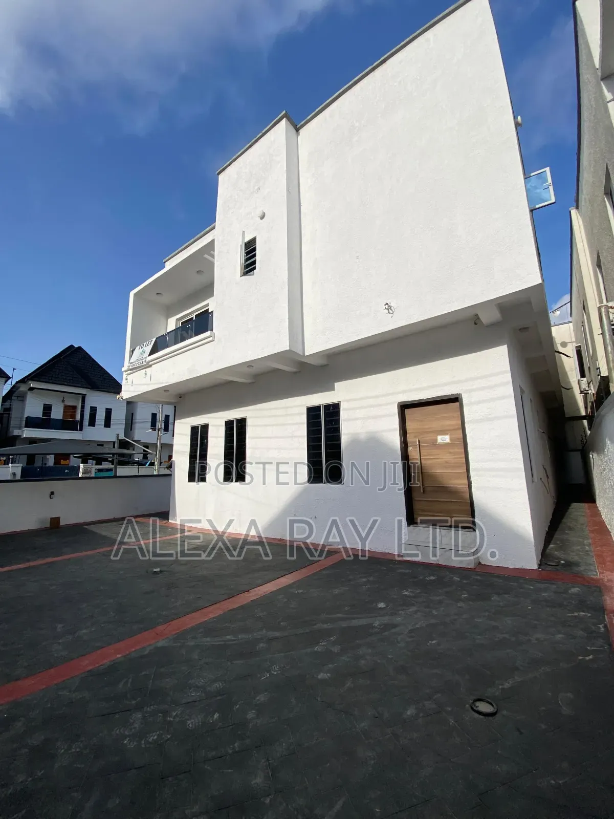Furnished 5bdrm Duplex in Ikota for rent in Ikota