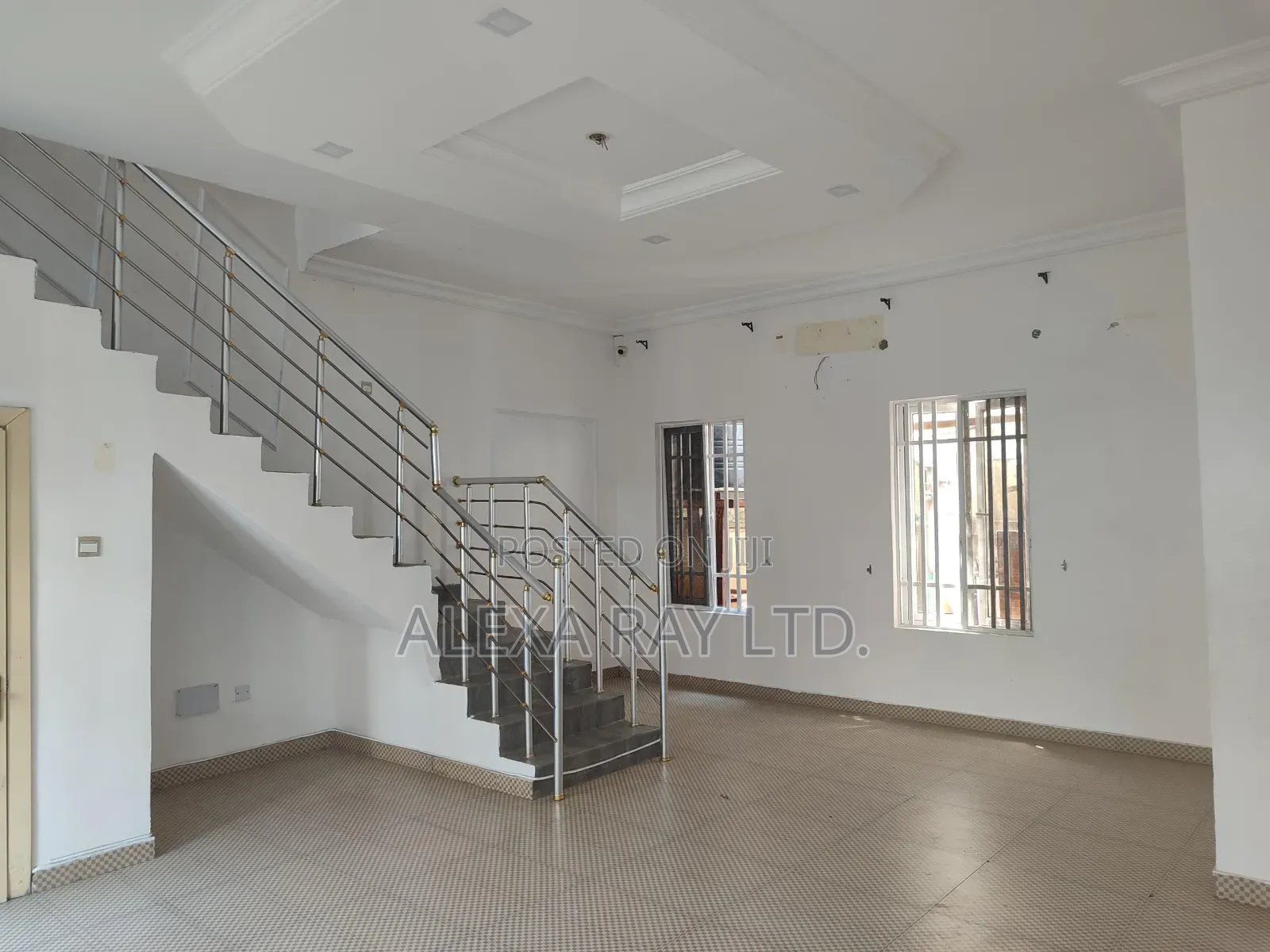 3bdrm Duplex in Ikota for rent in Ikota