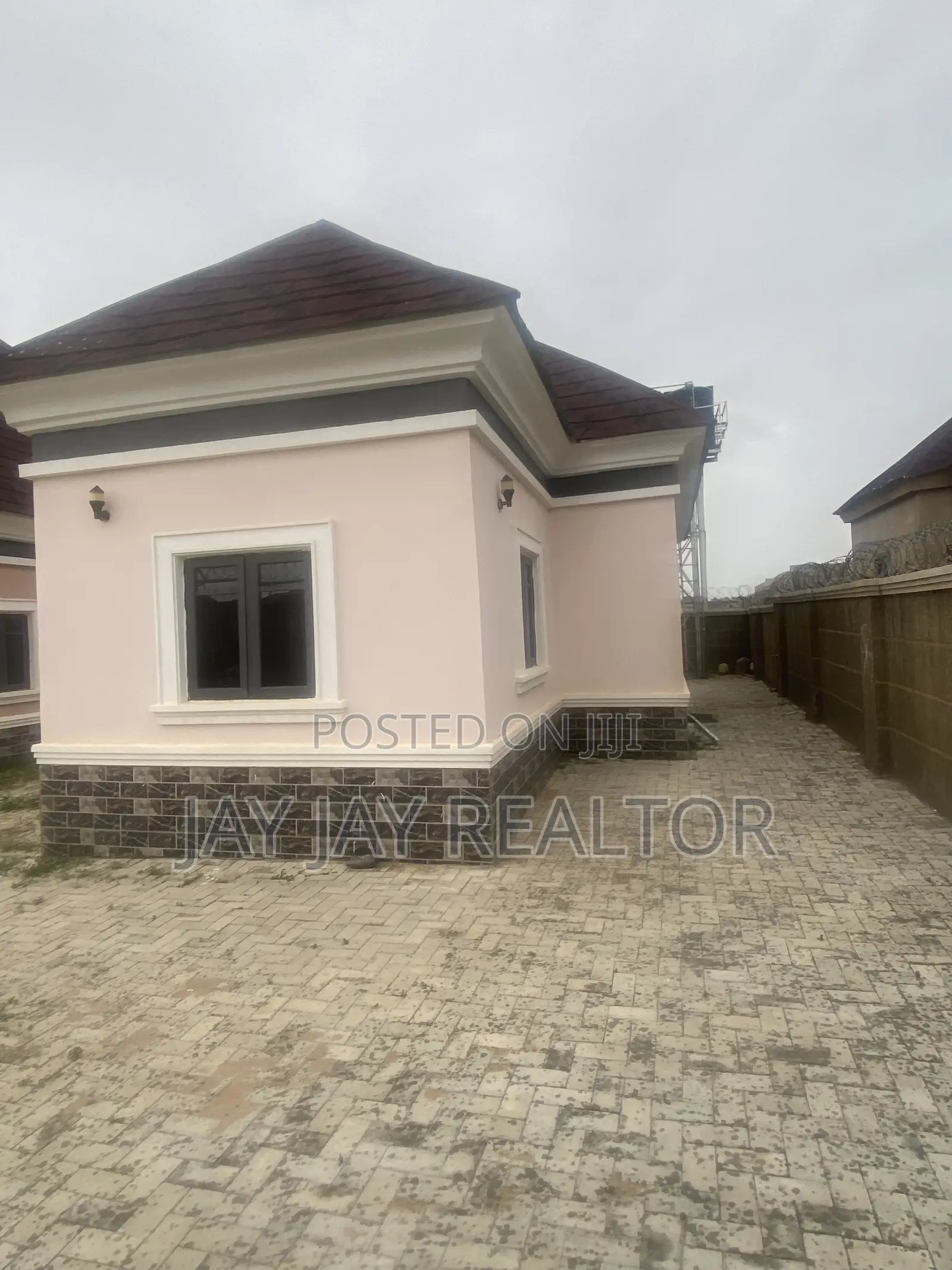 2bdrm House in Light Gold Estate for rent in Sabon Lugbe