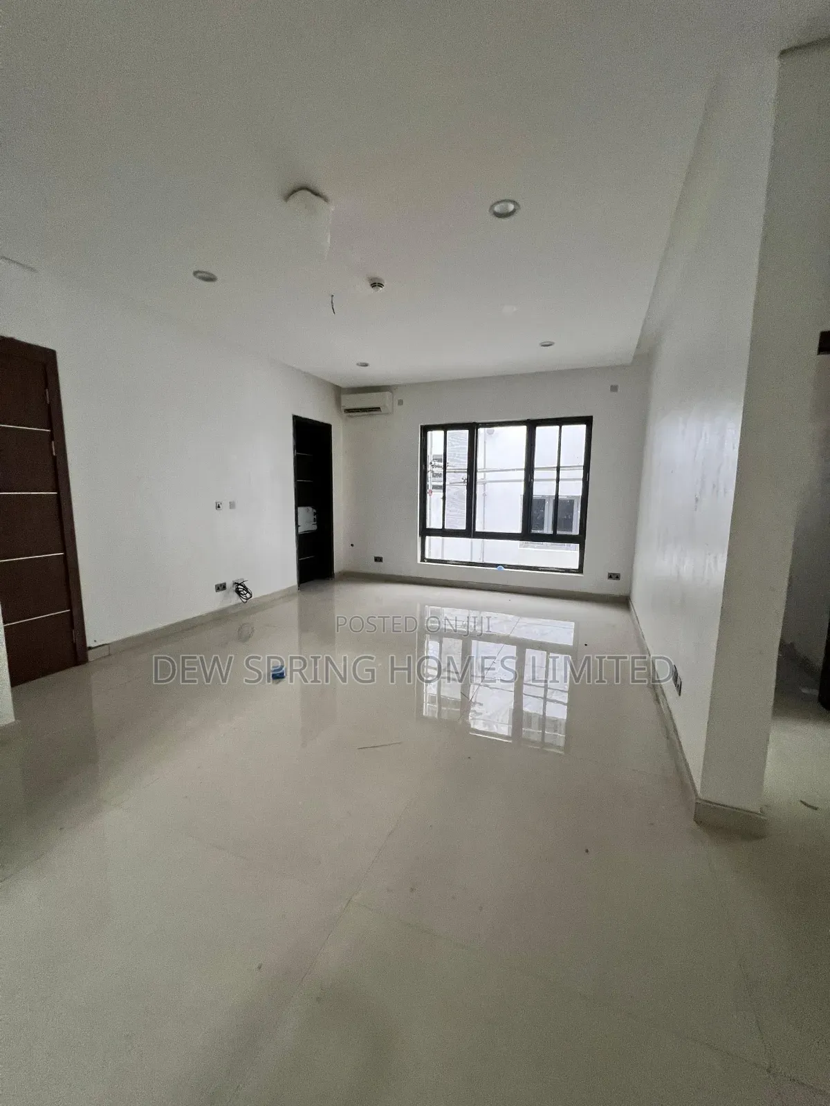 Furnished 6bdrm Duplex in Ikoyi Lagos for sale in Old Ikoyi