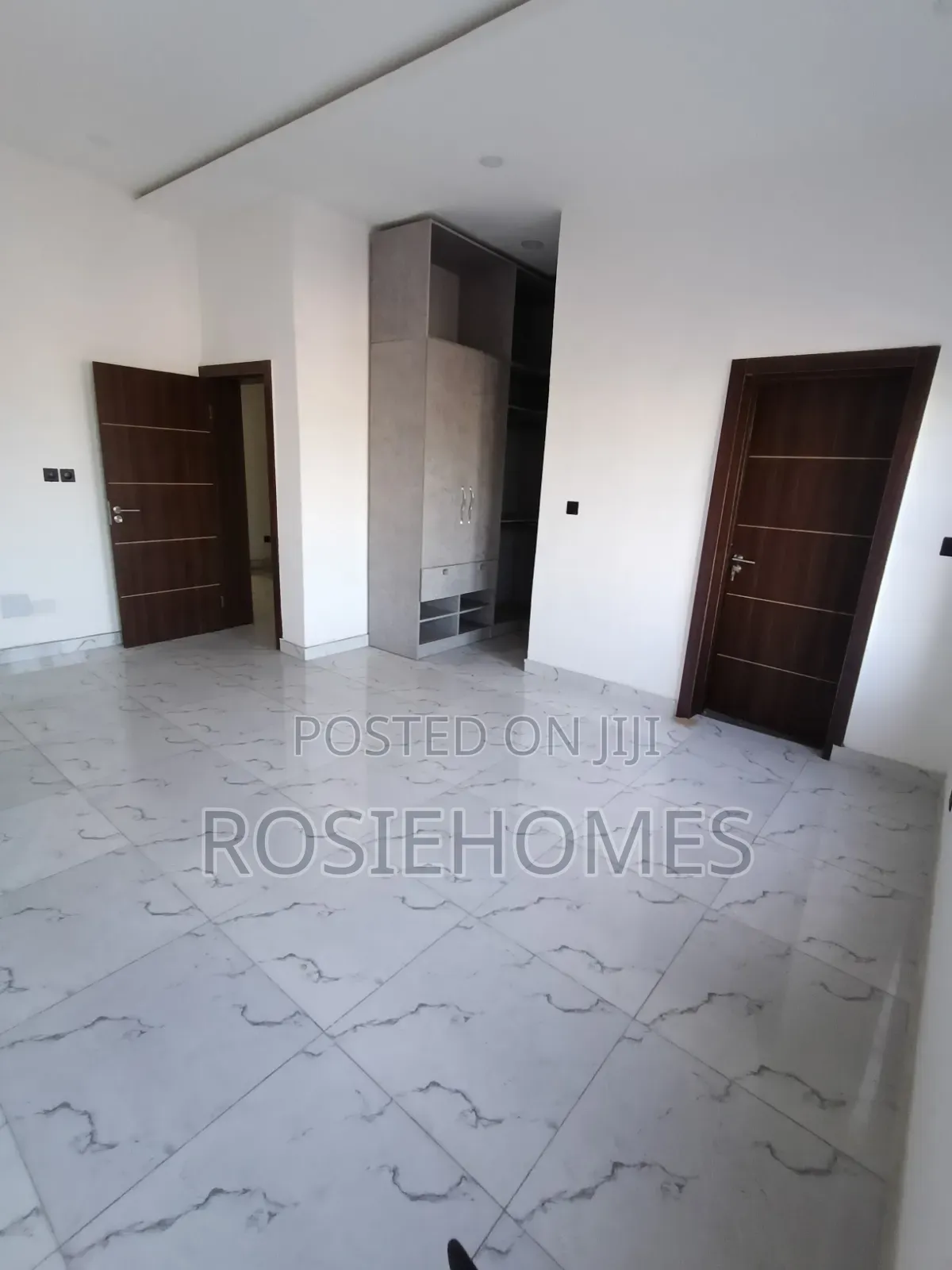 4bdrm Duplex in Mobile Road Ajah for rent in Ado / Ajah
