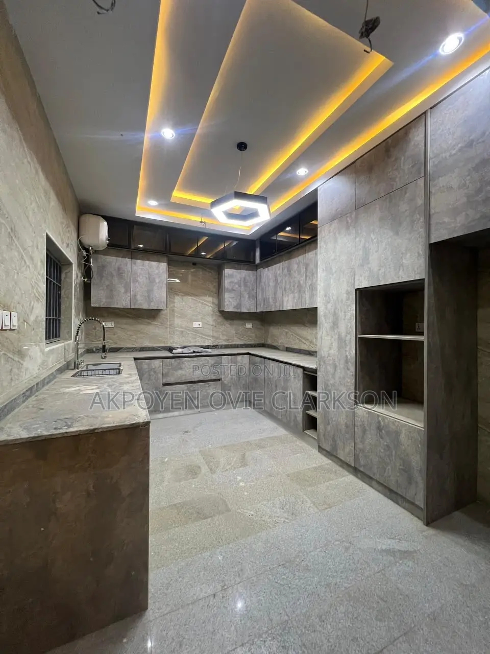 3bdrm Penthouse in Guzape District for sale in Guzape District