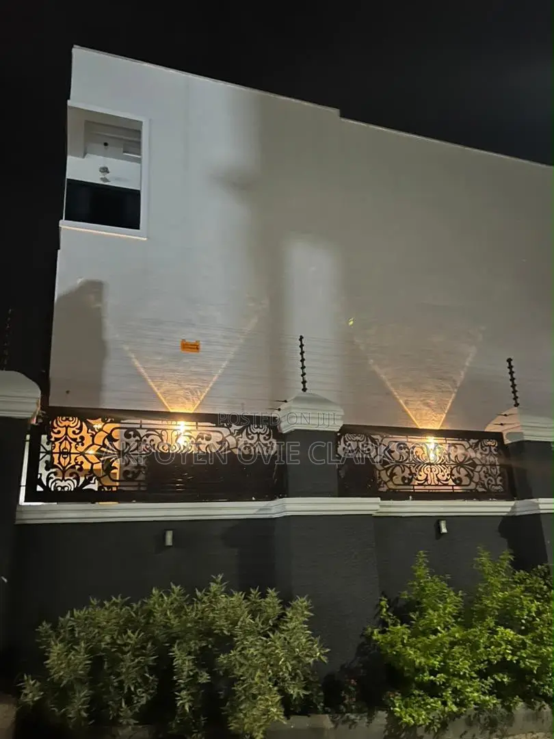3bdrm Penthouse in Guzape District for sale in Guzape District